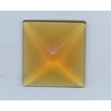 cabochon Pyramide de 30x30mm Ambre