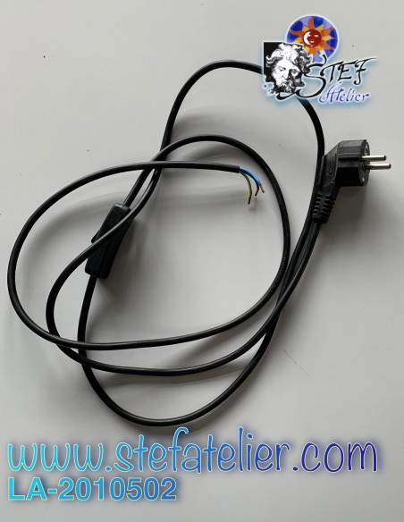 cable d'alimentation trois fils noir